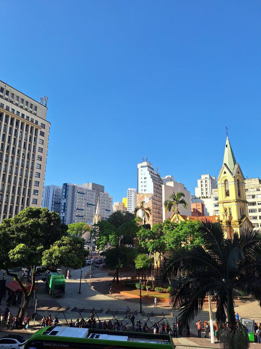 sunghzhao's tweet photo. i ❤️ são paulo e dias de sol https://t.co/wSjNdqtPnA