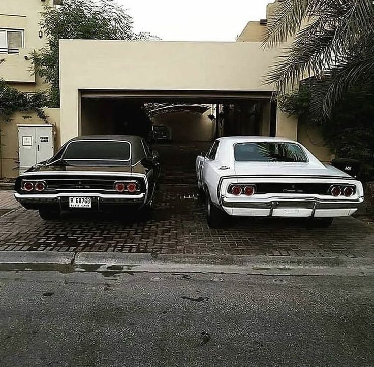 Auto_Porn's tweet photo. old school cool 😏 https://t.co/DE8jTHNjQr