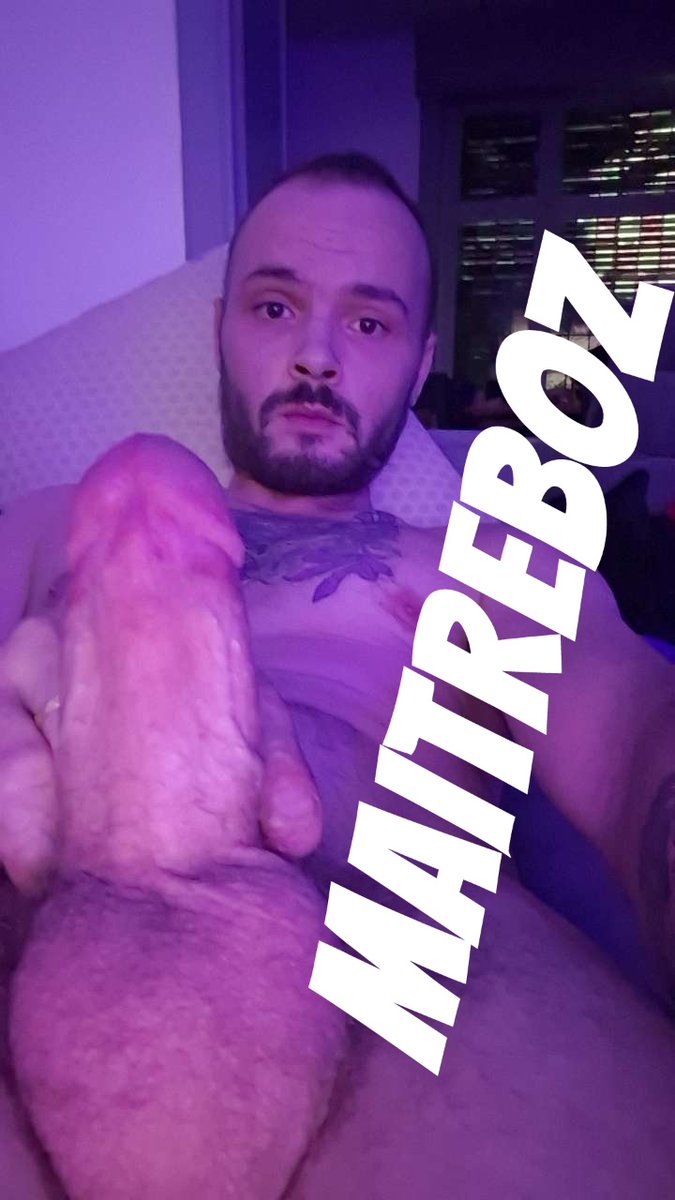 MaitreBOZ's tweet photo. J'vous présente une bonne 🐶 qui a grave besoin de se faire afficher sur mon X... elle sait à qui elle appartient ma ptite 🐶🐶

Faut l'exposer un max 😈😈 https://t.co/i4dMv1ygDi