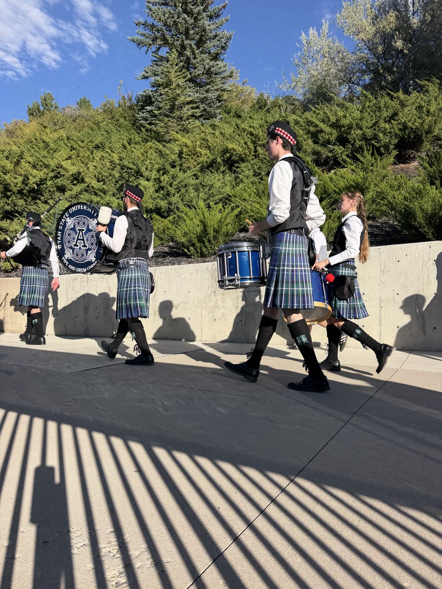 cheecho6's tweet photo. Itβs time! #UState #AggiesAllTheWay #TheScotsman https://t.co/16sKdB63OH