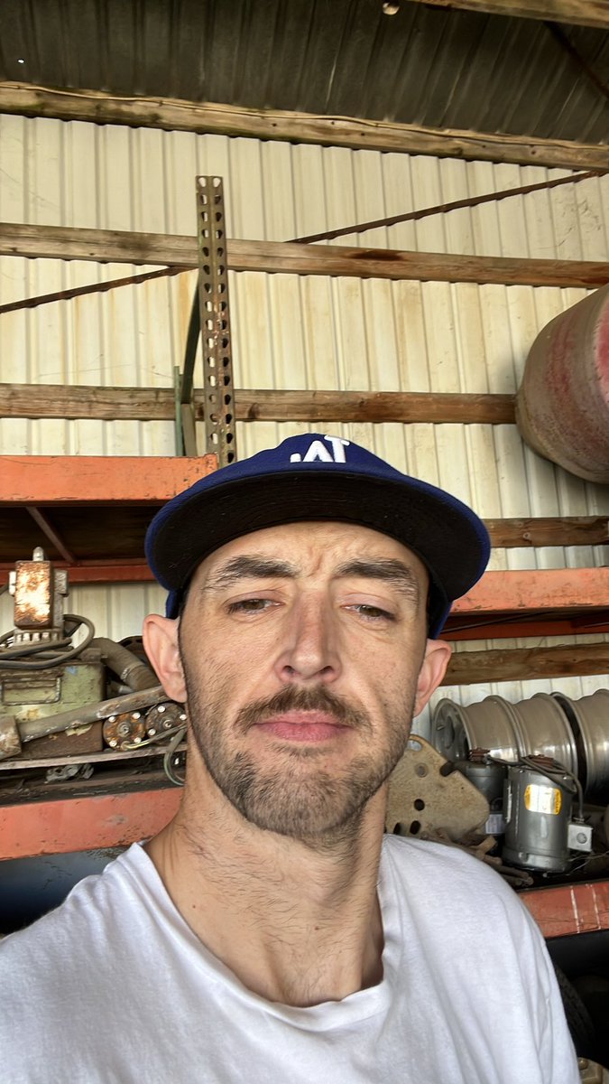 dapt_official's tweet photo. Not very active today, spending time with my son.

$50 giveaway! 💰 

Funniest edit wins, do some ai shit, insane, whatever, make me laugh 🤣 https://t.co/Wo7T1UQHNr