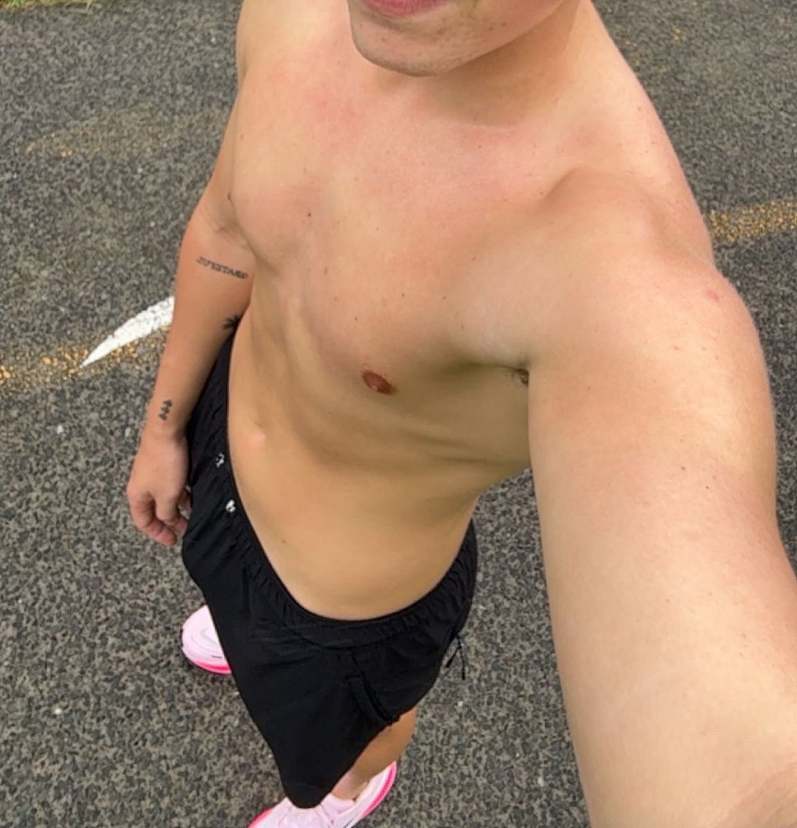 CptnKbi's tweet photo. Morning run 🙌😝 https://t.co/VmVqGgNuoj