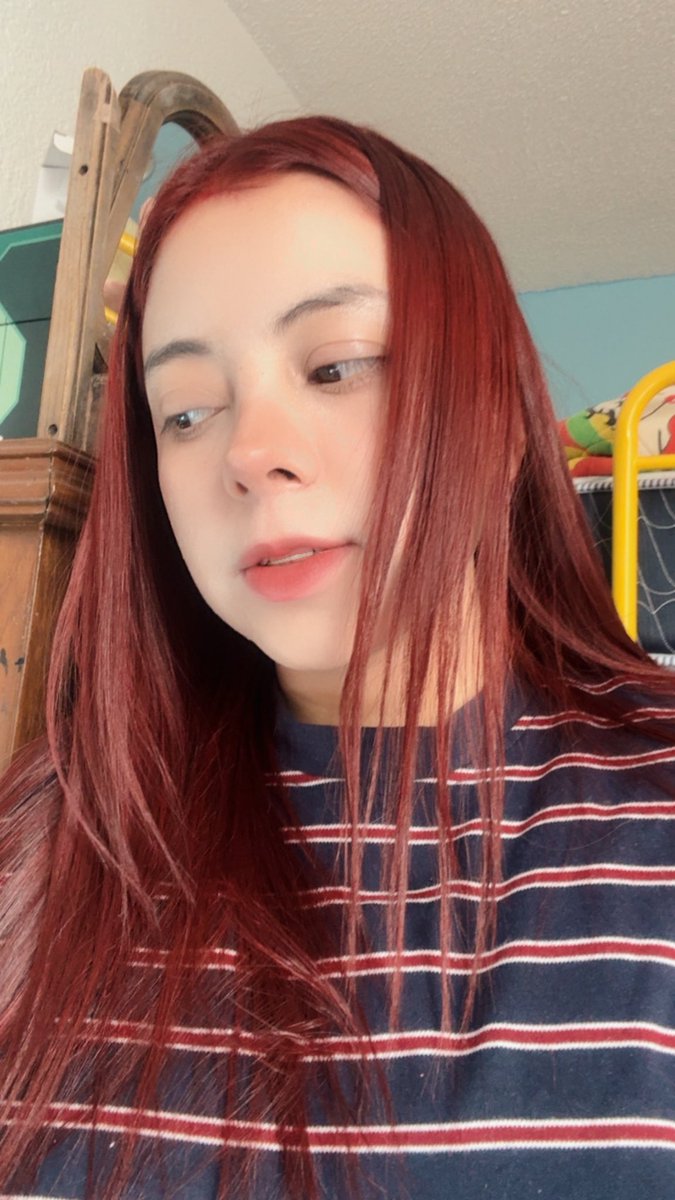 sarsalinas10's tweet photo. ME ARRUINÉ EL CABELLO😭😭😭 https://t.co/nPc5r5oNPx