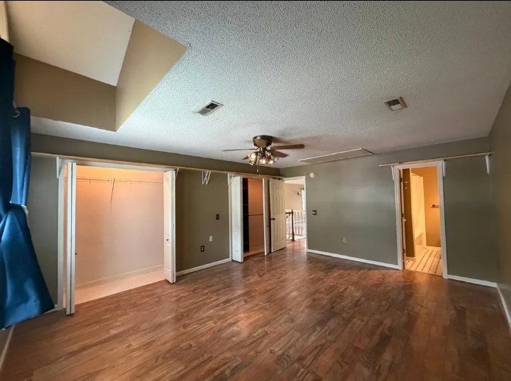 John_daniel11's tweet photo. 🏡 House for Rent in Huntsville, AL
🛏️ 3 Beds • 🛁 2 Baths • 📐 2,492 sqft.
💰 $1,798/month
Spacious, well-maintained home ready for a new tenant.
📋 Background checks are required as part of the application process.
📩 DM me for more details or to schedule a viewing. https://t.co/Mf4SGe6Ccc