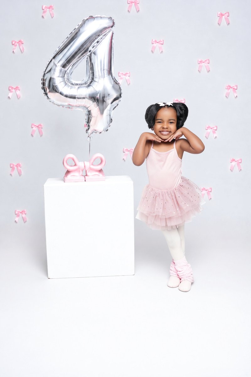 Jaamaiyaaa's tweet photo. My girl my girl🥺 happy birthday 💞 https://t.co/zYqQclr8Or
