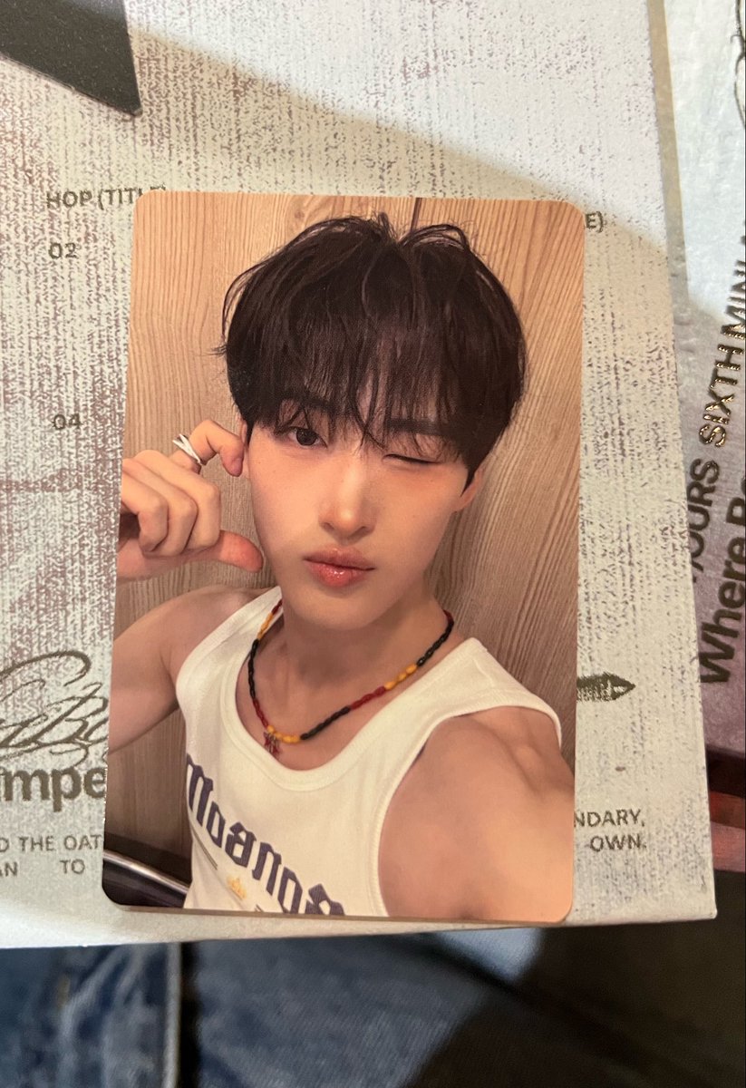hrtynjn's tweet photo. NEW FAVORITE YOUMIN PHOTOCARD HELLOO???!!!!! https://t.co/SwWurjDKNy