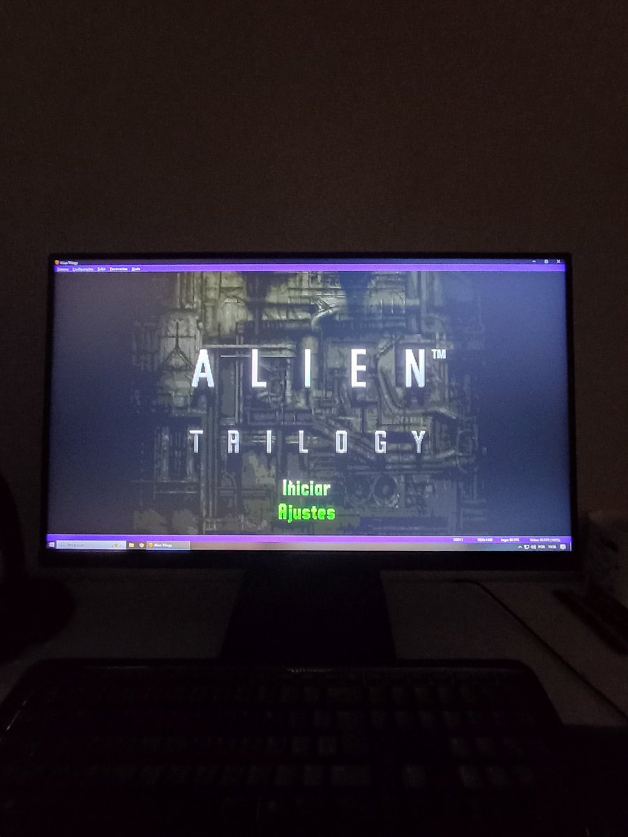 danidani__88's tweet photo. #alientrilogy merece respeito, pensa numa cópia de #doom https://t.co/rs8ZvNsSJY