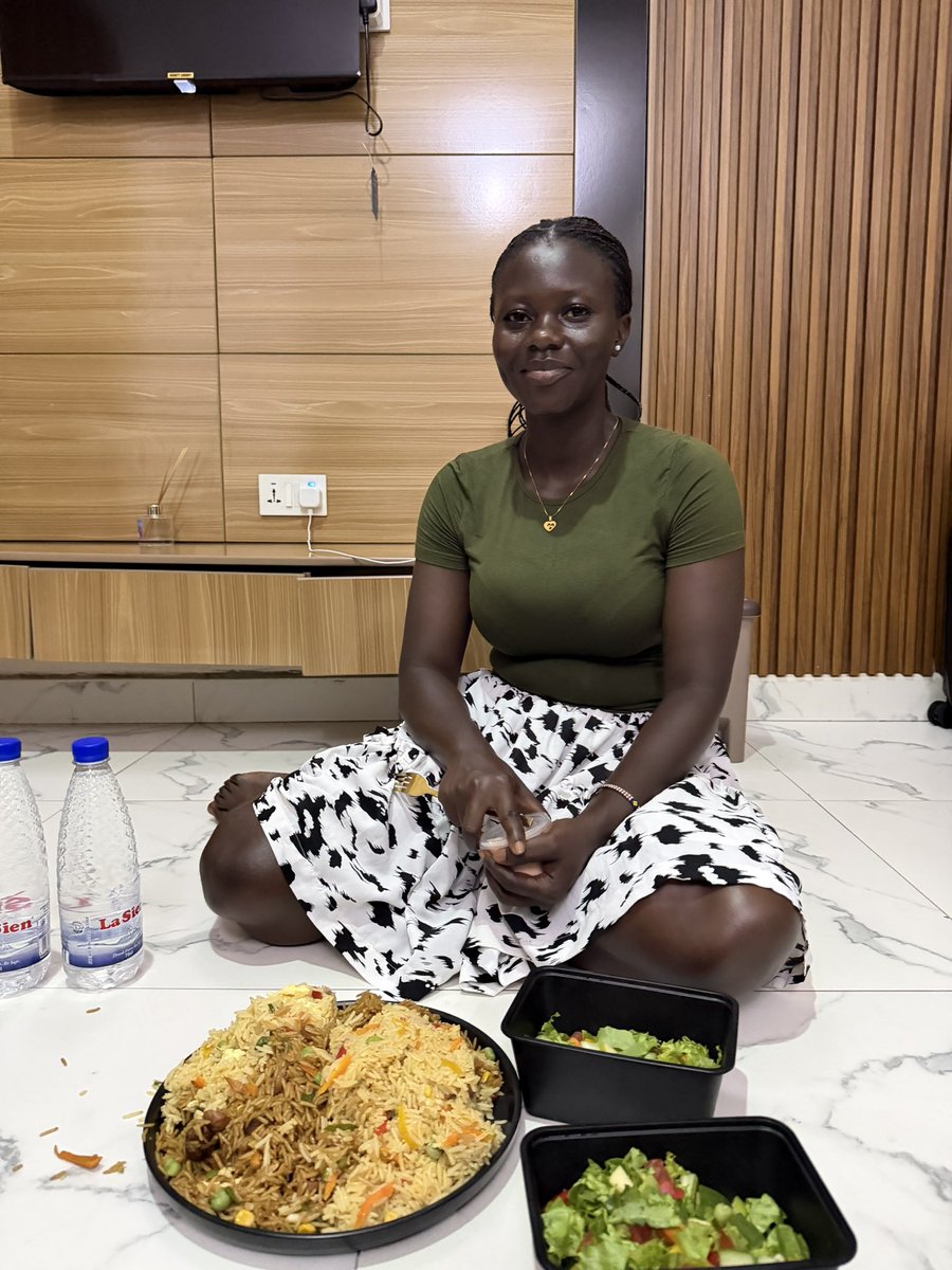 Efyakimora's tweet photo. Nigerians, I honestly don’t even know how to narrate this story. 

We’ve gotten free accommodation again! We just arrived in Port Harcourt, Rivers State, and this Good Samaritan welcomed us with open arms.

He said we could stay in his beautiful apartment for as long as we want, gave us food, went shopping to stock up breakfast for us, and even told us we could pass by PH City Heights whenever we wanted something to eat.

The kindness I’ve experienced in Nigeria is something I will never forget. 

Thank you, Iyk Bethany May God richly bless you! 🙏🏾🇳🇬