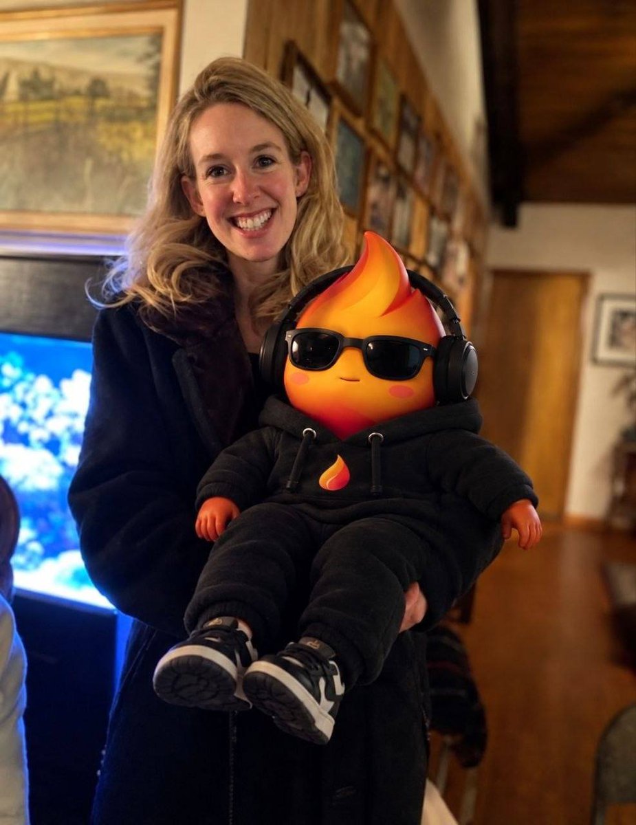 embercurve's tweet photo. Mom said we can keep him if he keeps paying solana:5dvXTZ5qwgafnHtwu3Ls3QrWx1U4LQsFeCuJgkk4QEC6 https://t.co/eodccQaCFX