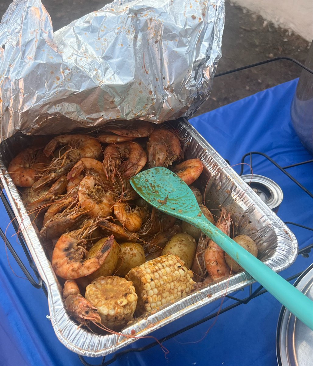 kushc1ty's tweet photo. birria and seafood boil at family bbq rn #🤰 https://t.co/xYRT1Oppaz