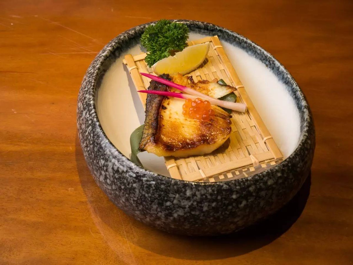 TempleGangv02's tweet photo. Just had the most tender miso-glazed black cod at a tiny Tokyo alley eatery—umami overload in the best way! https://t.co/usmYZ6aYm5