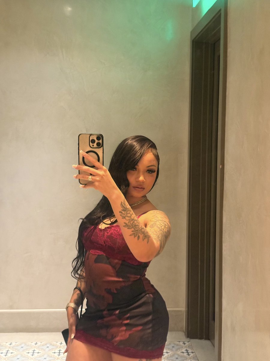 _AsiaaG's tweet photo. sexi night aht 🫦 https://t.co/i4HE9ISEEW