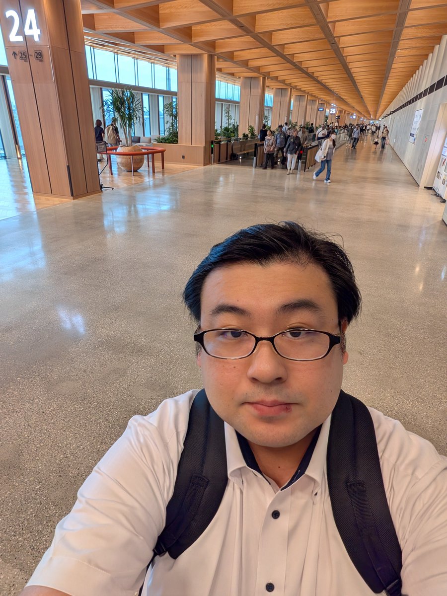 118Yohei's tweet photo. 羽田空港めっちゃ綺麗になってる🤩 https://t.co/b1J7rYMWbI