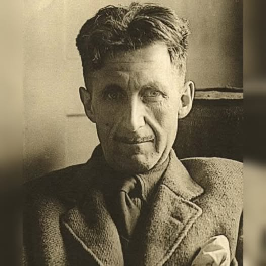 KateriSeraphina's tweet photo. George Orwell a dit un jour : « La pire des solitudes n’est pas celle que l’on éprouve en étant seul, mais celle qui naît du fait d’être incompris. C’est cette solitude étrange qui vous saisit au milieu d’une foule, cerné de visages et de voix, et pourtant invisible, inaudible, ignoré dans ce que vous avez de plus essentiel. » Et dans ce vide, quelque chose en vous commence à s’effacer, à se dissoudre dans l’arrière-plan du monde, jusqu’à ce qu’il ne reste plus qu’un fantôme… une ombre pâle de ce que vous étiez.
C’est cette douleur sourde qui ronge l’âme : être entouré – d’amis, de proches, de collègues – et pourtant se sentir terriblement seul. Vous souriez, vous hochez la tête, vous jouez le jeu. Mais au fond, un abîme vous sépare des autres, un isolement si profond que les mots ne sauraient le dire. Vous avez l’impression que personne ne vous comprend vraiment, que les parties les plus vraies, les plus vivantes de vous restent dans l’ombre, ignorées, tandis que le monde ne reconnaît que la version de vous qui se conforme.
Cette solitude-là est la plus cruelle, car elle ne tient pas à l’absence de présence humaine, mais à l’absence de lien. Ce que vous espérez, ce n’est pas seulement d’être aimé, mais d’être vu tel que vous êtes, dans toute votre vérité. Que quelqu’un perçoive la langue de votre âme, vos bizarreries, vos rêves, les méandres silencieux de votre cœur. Mais quand vous êtes incompris, un fossé semble se creuser entre votre monde intérieur et l’extérieur. Vous êtes là, derrière une vitre invisible, tendant l’âme vers l’autre… mais leurs regards glissent à travers vous.
Et dans ce sentiment d’inexistence, le doute s’insinue. Vous vous demandez s’il faut changer, vous adapter, devenir ce que l’on attend de vous pour enfin ressentir une once d’acceptation. Mais même alors, la solitude ne disparaît pas. Elle s’amplifie. Car la véritable tragédie, c’est de commencer à se trahir soi-même, à taire ou à gommer les fragments les plus vibrants de votre être, juste pour appartenir. Vous devenez une silhouette floue, un murmure d’autrefois, espérant qu’un jour, quelqu’un comprendra.
Ce qui rend cette solitude si douloureuse, ce n’est pas le simple besoin d’amour, mais ce désir profond d’être reconnu, et aimé dans cette reconnaissance-là. Que quelqu’un contemple vos brisures, vos contradictions, vos zones d’ombre et vous dise : « Je te vois. Je te comprends. Et je suis là. » Que quelqu’un entende les chuchotements les plus discrets de votre cœur, sans jugement, sans condition.
Et pourtant, même au cœur de cette solitude implacable, subsiste une force tranquille. Il y a du courage à rester fidèle à soi-même, même quand on se sent invisible. Il y a de la lumière dans le fait de garder sa flamme allumée, envers et contre tout. Peut-être que personne ne vous voit aujourd’hui. Mais votre unicité, votre complexité, sont des trésors. Quelqu’un, quelque part, saura les reconnaître. Et en attendant, vous pouvez les honorer vous-même.
Parfois, le chemin de l’incompréhension mène à une connaissance plus profonde de soi. Il vous apprend à vous embrasser tel que vous êtes, même si le monde ne suit pas. Il vous invite à trouver la paix dans votre propre présence, à soigner les parties de vous qui souffrent d’être délaissées. Et, un jour, sans prévenir, viendront les liens justes : ceux qui vous voient, vous entendent, vous comprennent.
Alors, tenez bon. Gardez votre essence vivante. Refusez de devenir une ombre, même si cela signifie marcher seul quelque temps. Car votre vérité mérite d’être célébrée. Et bien que l’attente soit longue, la beauté d’être réellement connu en vaut chaque instant. Vos âmes sœurs existent. Et quand elles vous trouveront, la solitude s’évanouira peu à peu. Vous comprendrez alors que vous n’avez jamais été destiné à vous cacher… mais à briller."
