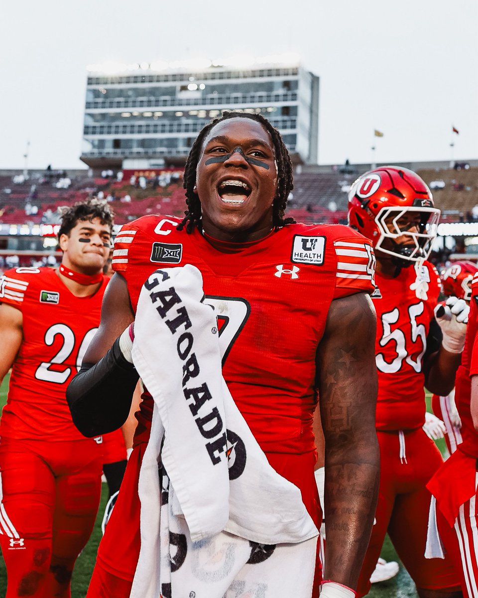 Utah_Football's tweet photo. 4️⃣-0️⃣ 📈

#GoUtes | #RSNB https://t.co/0yFcykjw1G