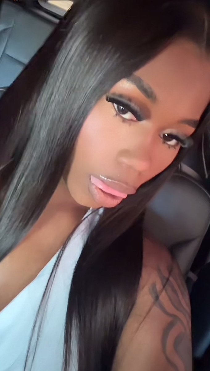 AshtonW23088234's tweet photo. Kash On TikTok Live Heading To Flim BaddiesUS Chapter 3! 
#ZeusNetWork #BaddiesUSAChapter3 https://t.co/yEUV5E2xgr