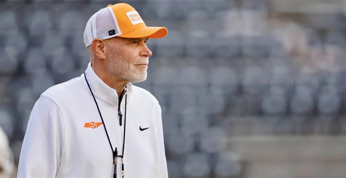 loganthevol's tweet photo. If we lost that game 45-42 instead of 20-17, this fanbase would have a MUCH different tone.

This defense is going to win us a lot of games.

Let’s gear up for a big week vs. Auburn. 🍊 https://t.co/GUVkmlB4Ue