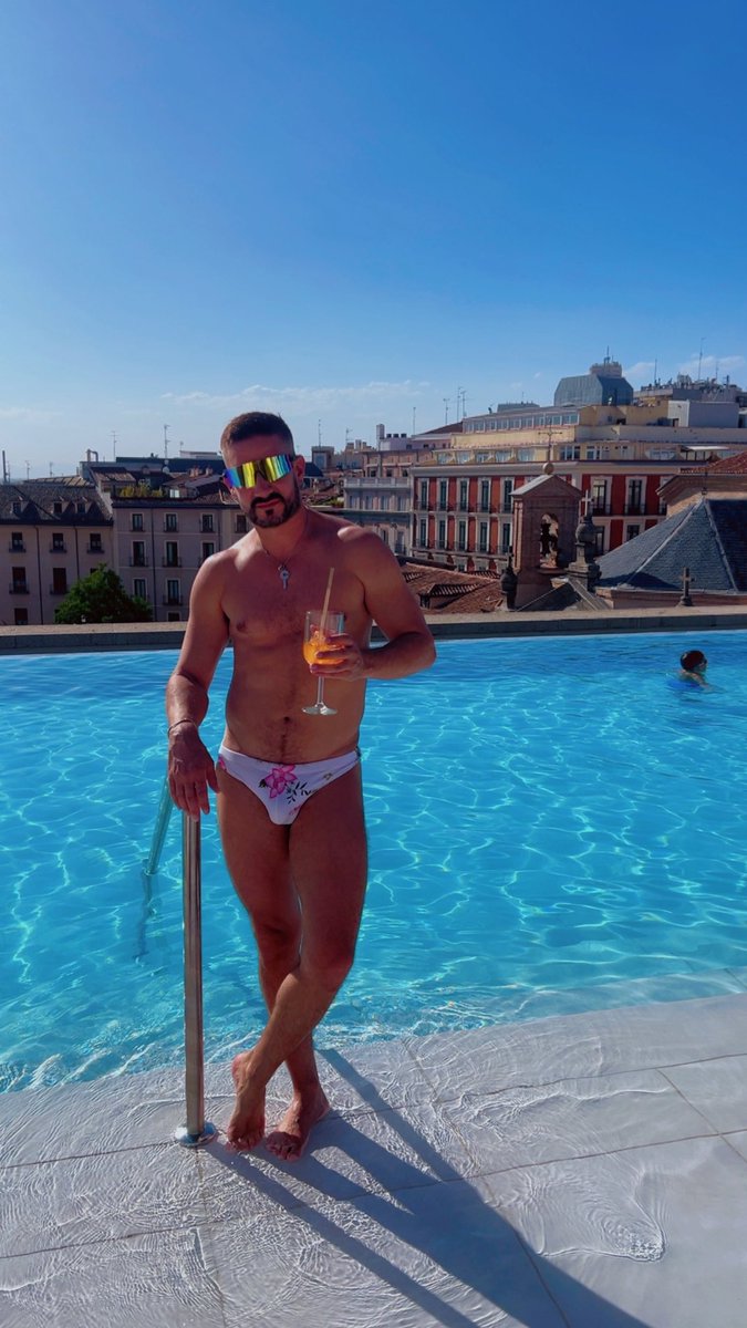 Willypr1201's tweet photo. Uno de esos días de verano 👅🌺💦 https://t.co/7ShStlLB2F