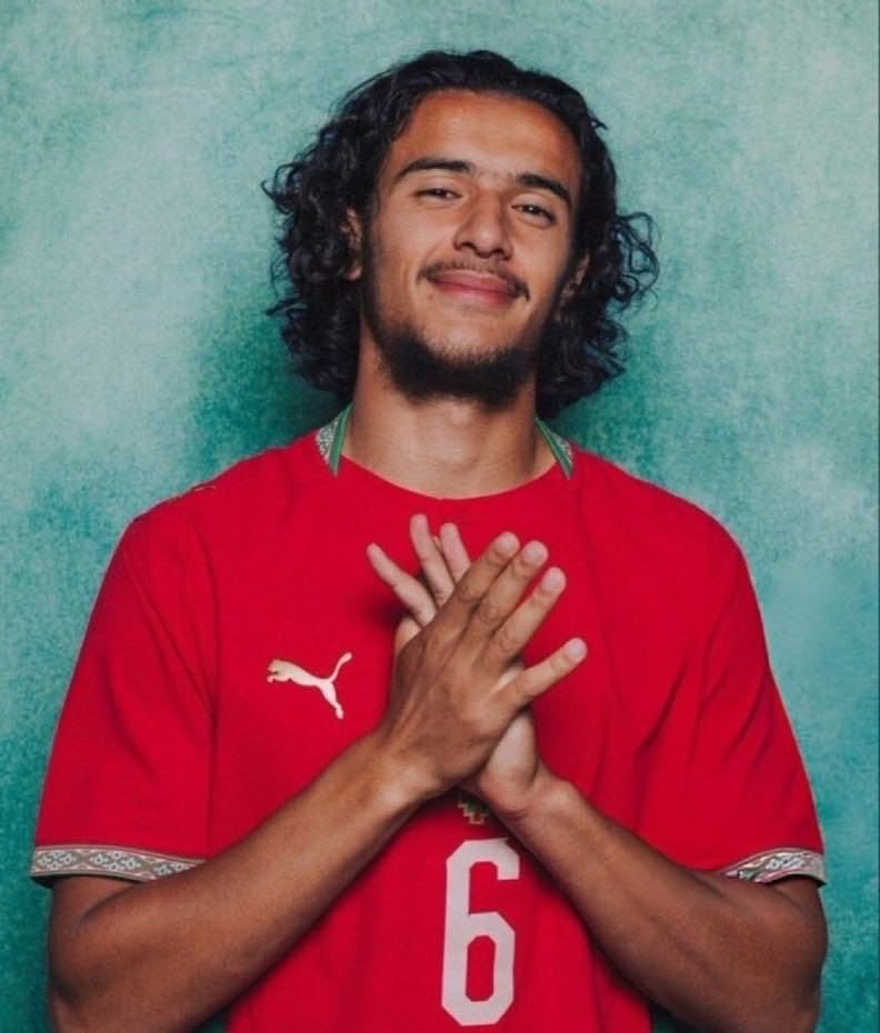BallLogicXI's tweet photo. Il est tard dans la nuit, en repensant à l'évolution de nos joueurs, j’ai eu une vision. 

Délirante me diriez vous (ou pas), mais je connais le joueur et j’ai envie de prendre le pari :

Bouaddi deviendra le 1er ballon d'or Marocain dans les 5 prochaines années. https://t.co/d8PfqSP4Jc