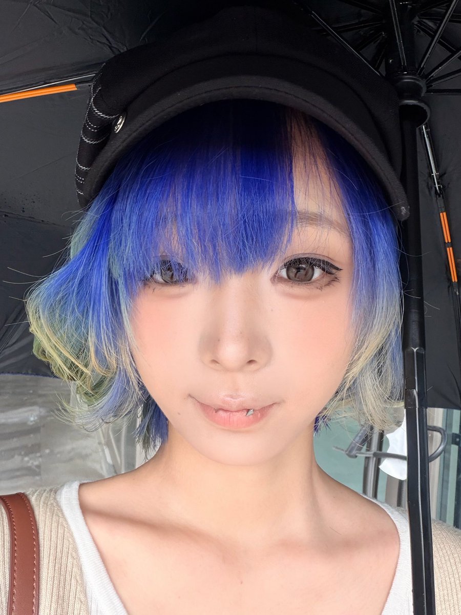 Mjlvei's tweet photo. 喵。 #短发女  #萌妹 #四爱 #s https://t.co/ttuISkLRtI