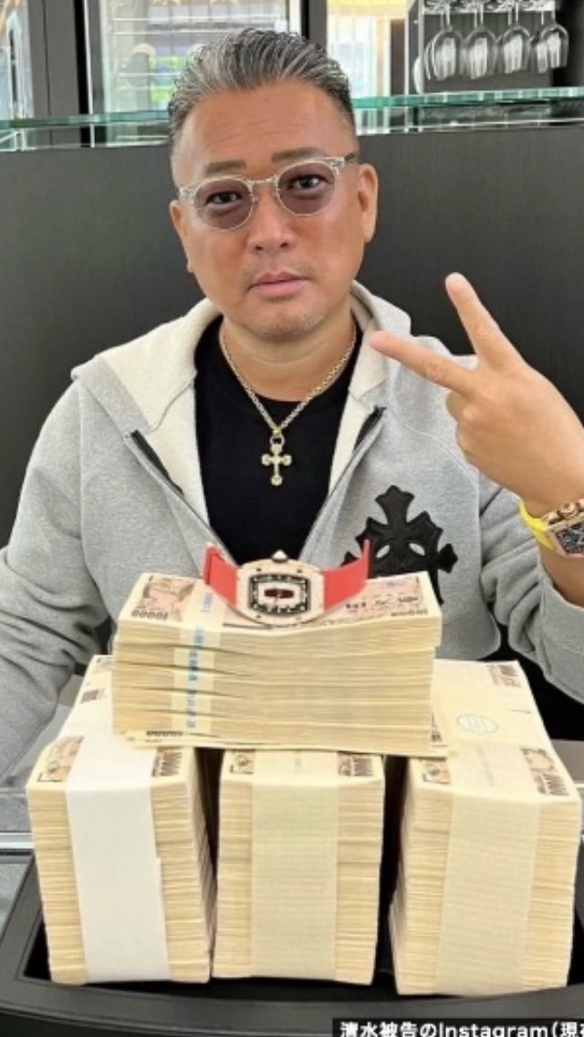mGvdSIrhjV66696's tweet photo. 参政党って凄いよ‼️
政党の皮を被った政治ビジネスがメインなグローバリスト政党😈貴方も宇宙ジュース飲んでヒーリーで波動を整えれば国会議員になれるよ😉✨👌
高市ヒャン島政権🇰🇵もズッコケ💨 https://t.co/PPvj6rT1gp