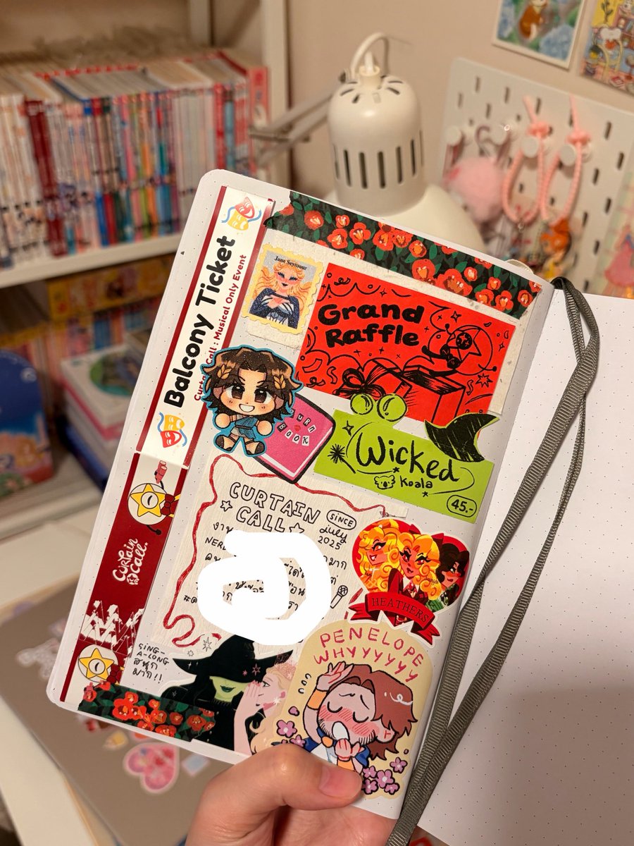 thehamletdiary's tweet photo. late night is a journal time ! ✍🏻♥️📓 https://t.co/FQUExF7xhR