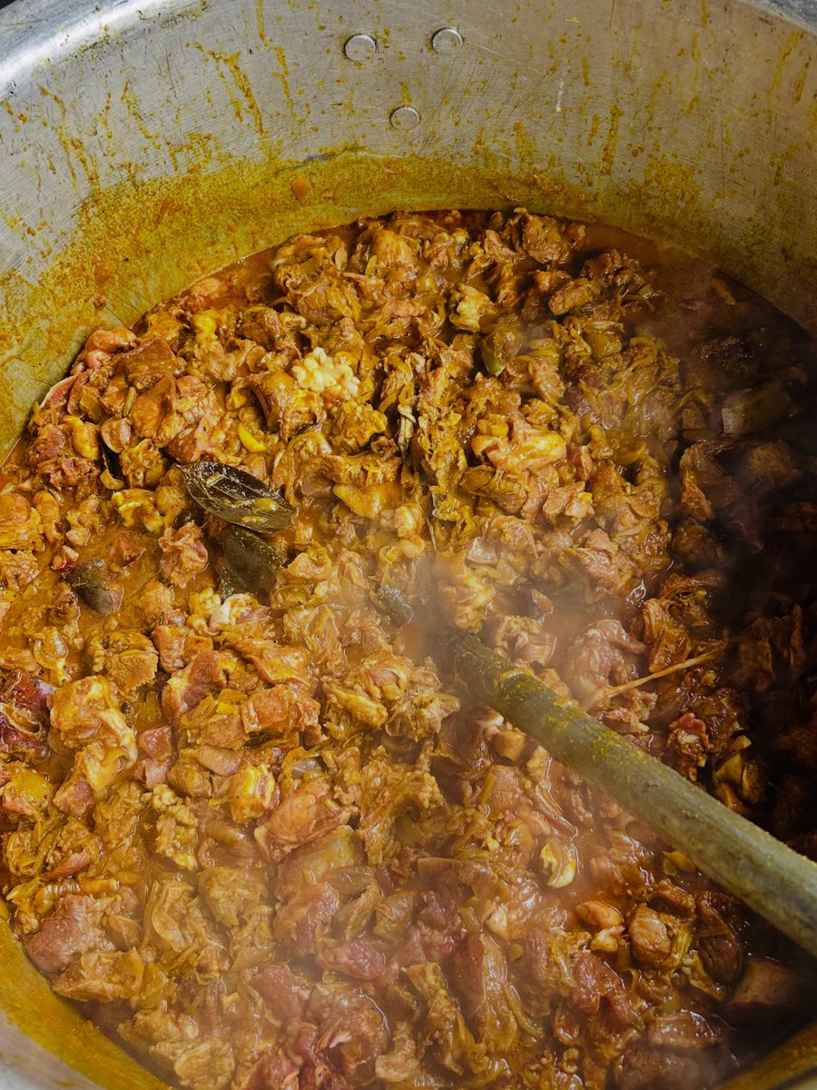 LawandaAntefjz's tweet photo. Cooking mutton with my own hands for today’s feast. The flavor is so good, you’ll ask for more after just one bite. https://t.co/TOrFBNHwog
