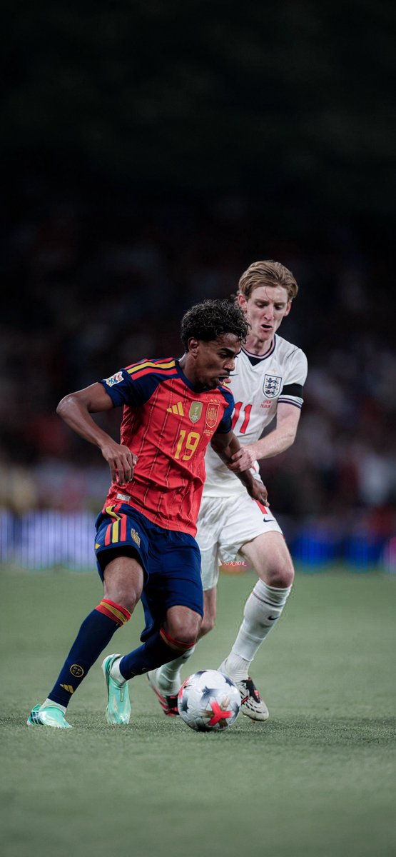 X_1KH1_'s tweet photo. 📲 𝟒𝐊 | 𝐅𝐫𝐢𝐞𝐧𝐝𝐬 𝐜𝐨𝐦𝐩𝐞𝐭𝐢𝐭𝐢𝐨𝐧 ⚔️❤️💙✨
#Wallpapers | #FCBarcelona | #EnglandSpain https://t.co/X9L46QLoOD