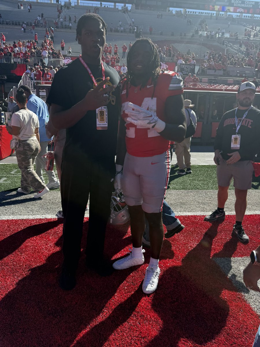 ChuChu2028's tweet photo. I want to thank @OhioStateFB for giving me an opportunity to go to there home game against Illinois. It was a really great experience. Can’t wait to get back down there soon! @CoachDDudley @JohnPuck4 https://t.co/0XJ2jSUcR5