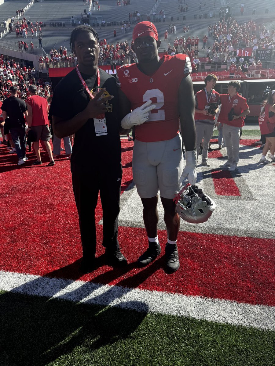 ChuChu2028's tweet photo. I want to thank @OhioStateFB for giving me an opportunity to go to there home game against Illinois. It was a really great experience. Can’t wait to get back down there soon! @CoachDDudley @JohnPuck4 https://t.co/0XJ2jSUcR5