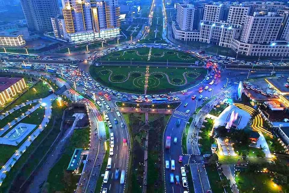Nasraniphysics4's tweet photo. @AmericanMama @EndWokeness Ethiopia slander will not be tolerated. Ethiopia is a great part of Christiandom who has a Christian culture. Here's some image from their capital. https://t.co/Zo1pKEqB2h