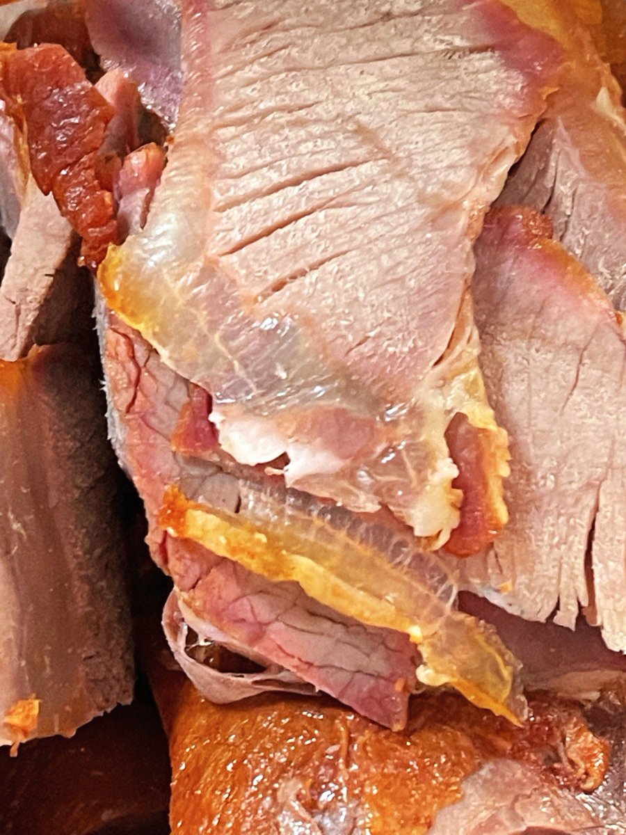 30nyhn's tweet photo. When I accidentally cut the braised pork and accidentally seasoned it with sour plum sauce, it became an amazing new taste! #DailySmallSurprises https://t.co/sYtuSLVzeI