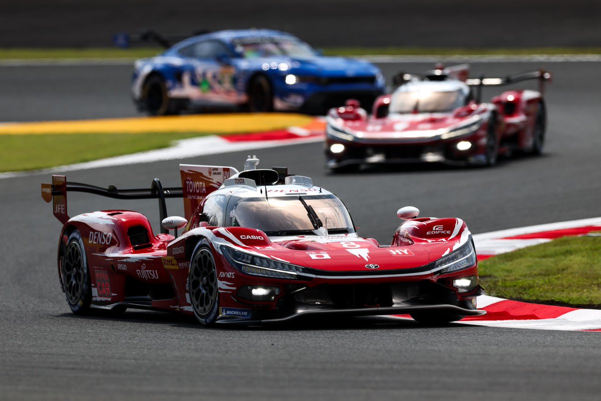 ToyotaRacing_JP's tweet photo. #WEC | 富士6時間レース🇯🇵

━━━━━━━━━━━━
 ✨🏮IT'S RACE DAY🏮✨
━━━━━━━━━━━━

本日11時より、
6時間のレースがスタート💨

7号車が13番手、8号車は8番手から追い上げます🔥

#TOYOTARACING #TR010HYBRID #WECjp https://t.co/0PMYQTC1Mh
