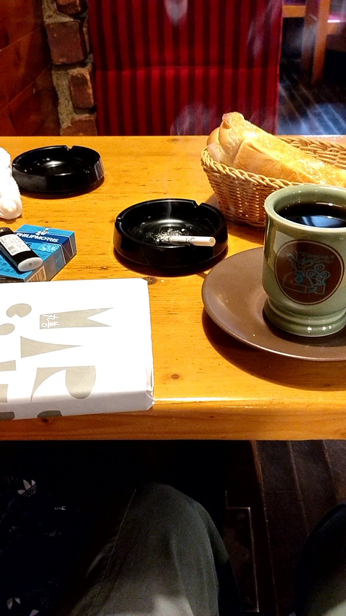 Heyjoh710's tweet photo. ジジイみたいな時間に寝てジジイみたいな時間に起きたので久々にモーニング https://t.co/nQWkyWLdPm