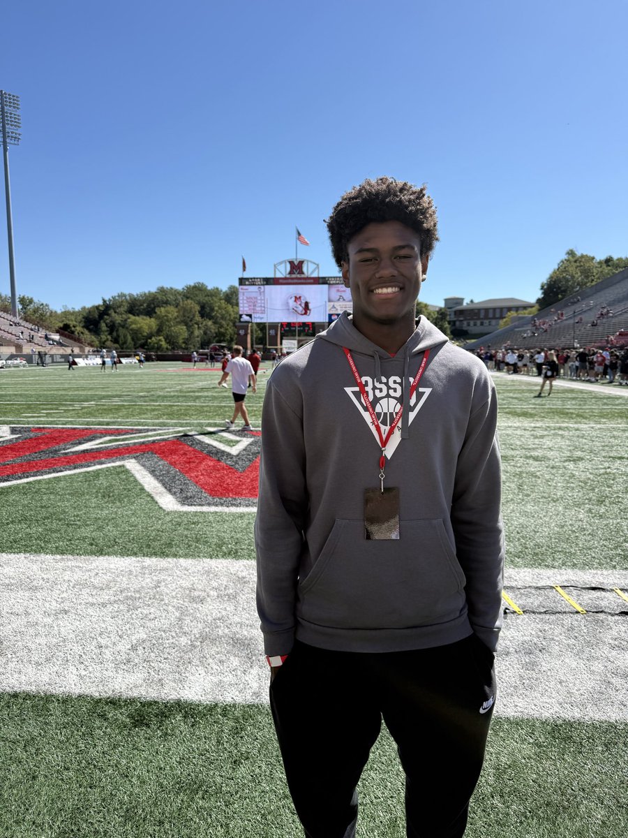 TheLPFF_'s tweet photo. Congratulations to Isaiah Hill c/o 2029 on receiving his FIRST D1 football offer from Miami University! 🔴🏈

From Montgomery to Oxford — hard work pays off. We are so proud of you, Zay!

@zay2029_ @miamiohfootball @sycamoreaves_fb @goavesathletics 

#TheLPFF #RiseUpRedHawks https://t.co/JPGKKNaKel