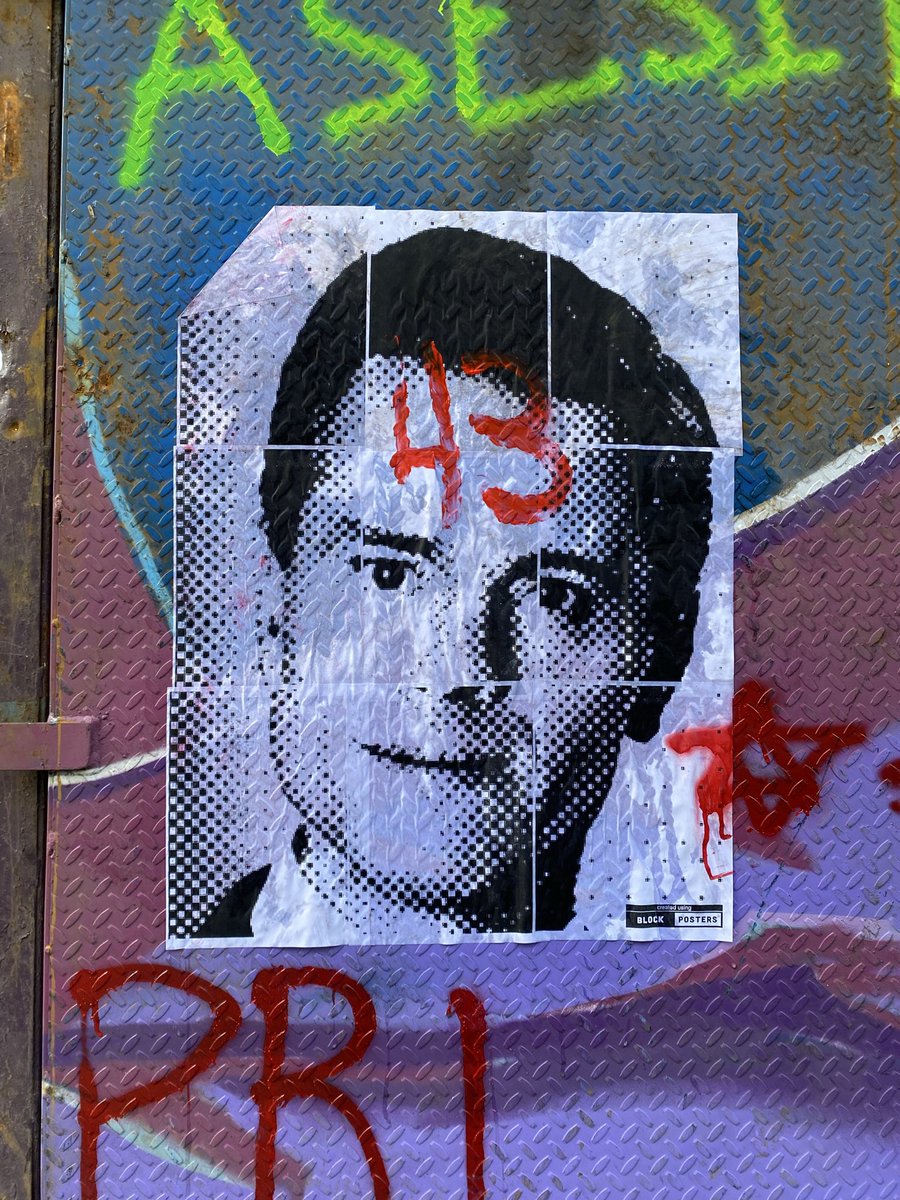ogeomovs's tweet photo. Peña Nieto a la cárcel! Tomas Zeron a la cárcel! Cienfuegos a la cárcel! Castigo a los responsables! https://t.co/e3BV2h3le0
