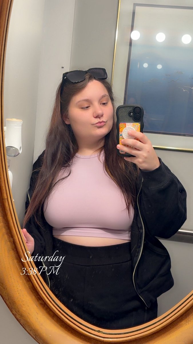 xweahmariex's tweet photo. https://t.co/GVGtSZeAX4