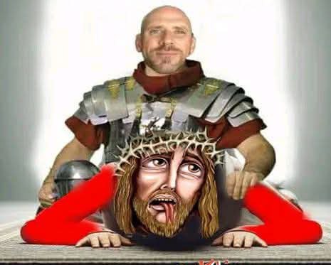 AdilAdilth's tweet photo. @kingdomdrvn1285 @realMaalouf Is this the king? https://t.co/7Z1REZiXCu