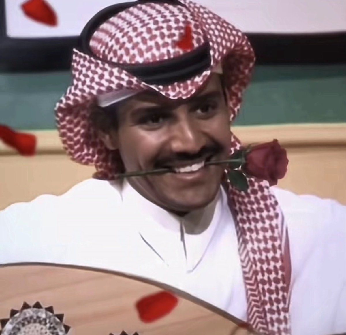 jivt7h's tweet photo. اويلي انتشر طريقه الايدت ذي عندنا لو مايسونه لسمول كابتشينو عيب عليهم لان ذا فايبه https://t.co/cgZjYNFZHS