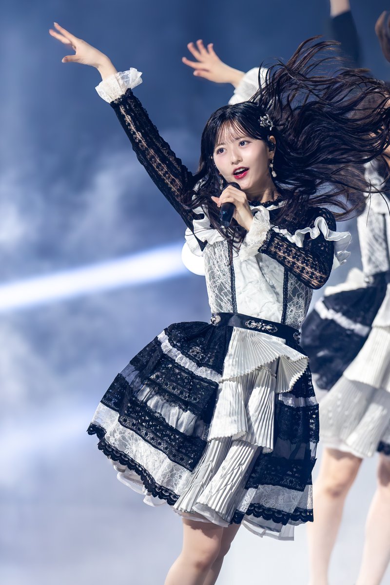 w0e7t6c6's tweet photo. ダンスブリッジ選抜すごかったすね
#八木愛月 さん
(@azuki_yagi0322)
#AKBサンコンコン 
#AKBが好きish https://t.co/eAuCxiTVhQ
