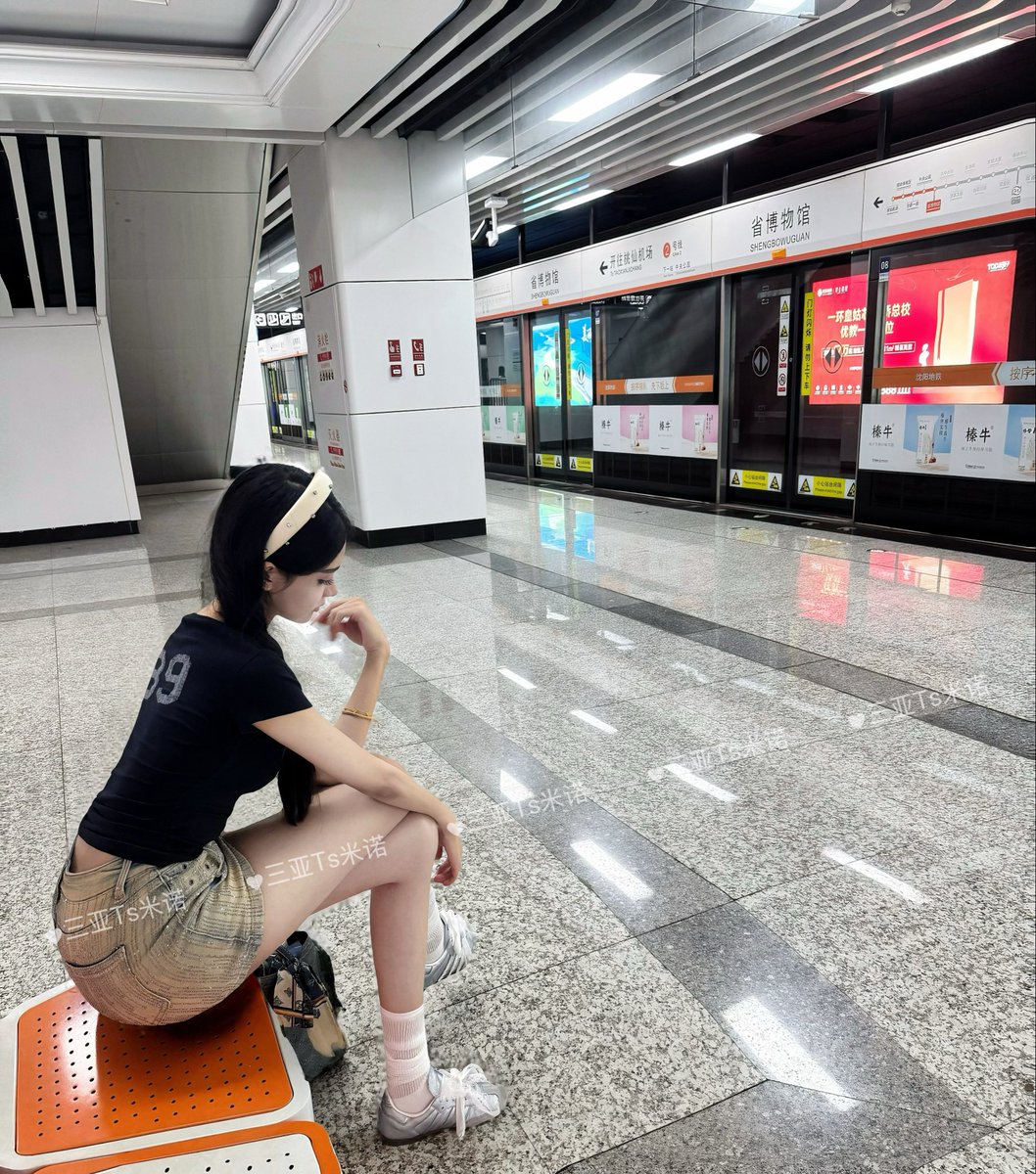 DiadefestaB's tweet photo. 中秋快乐🎨✨🥮📝🍦 https://t.co/8kOnlQORJQ