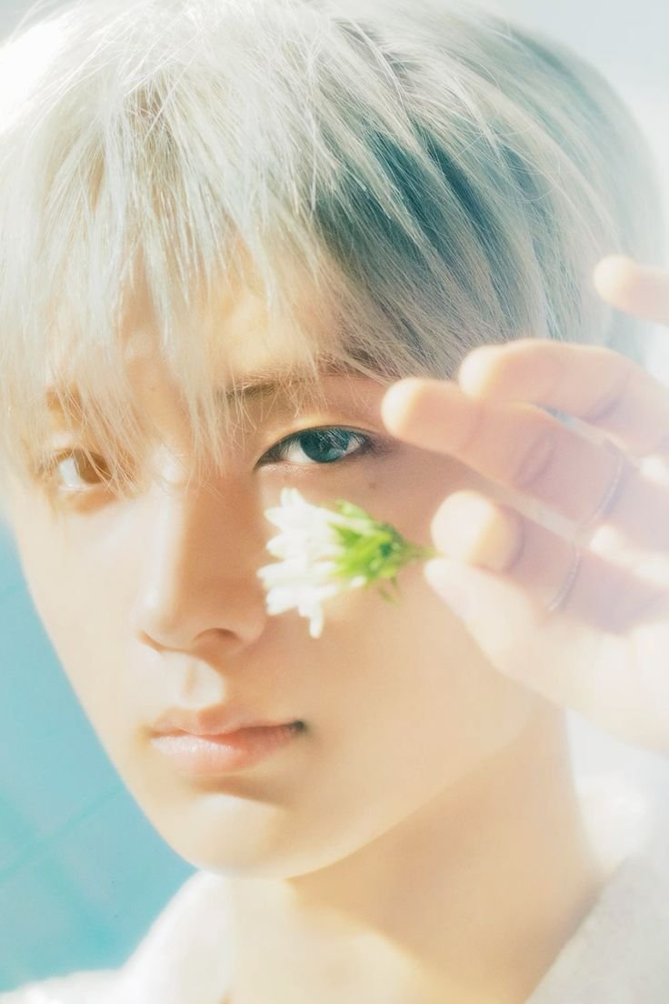 ot7_engenehjn's tweet photo. Tag game, My Amigo'z!! 🪇
Personally one of my favorite albums

Concept photos edition Part 7! 
Part 1... Jay 🦅
ORANGE:BLOOD ; KALPA or ENGENE
This 💚 or That 🧡

ALWAYS SHINE ON YOU
#ENGENE_Spotlight
#HYBE_Boycott_Persists https://t.co/cKYvo8rGcJ