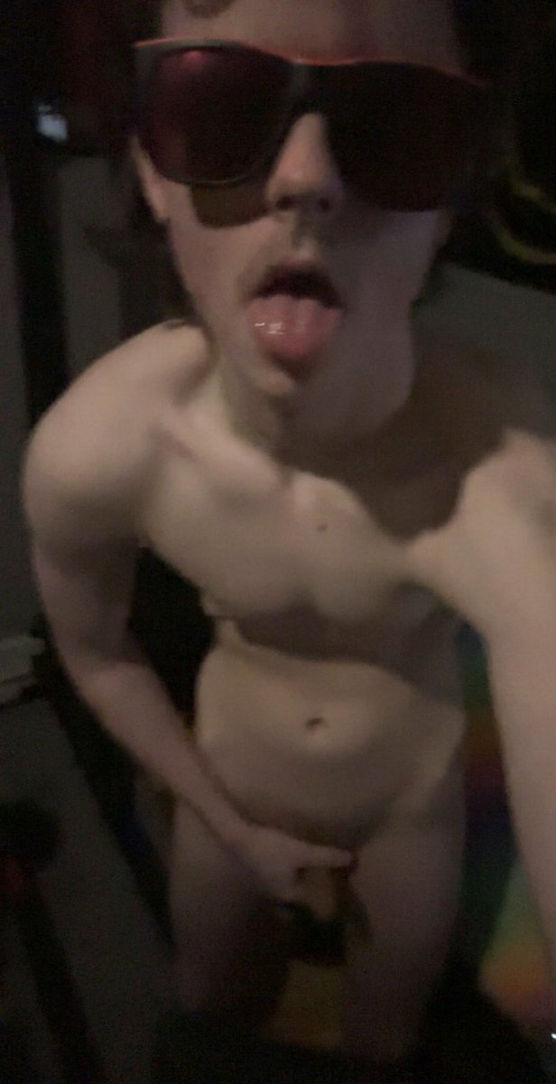 hrcltwk's tweet photo. jake from florida (@welljakee) wants to be #exposed, send him to as many people as you can https://t.co/CYXXgPjAbh