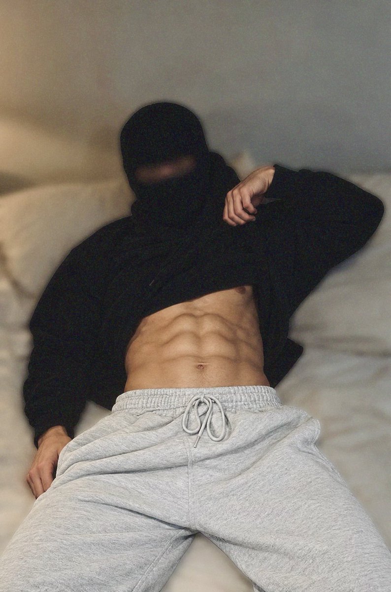 AnonCollegeFit's tweet photo. Who wants to touch? https://t.co/7cLMIpCOTo