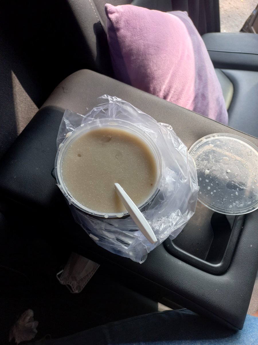 diiblee's tweet photo. bubur kacang hijau, tapi ga pake kacang hijau https://t.co/jF5PY3qhxP