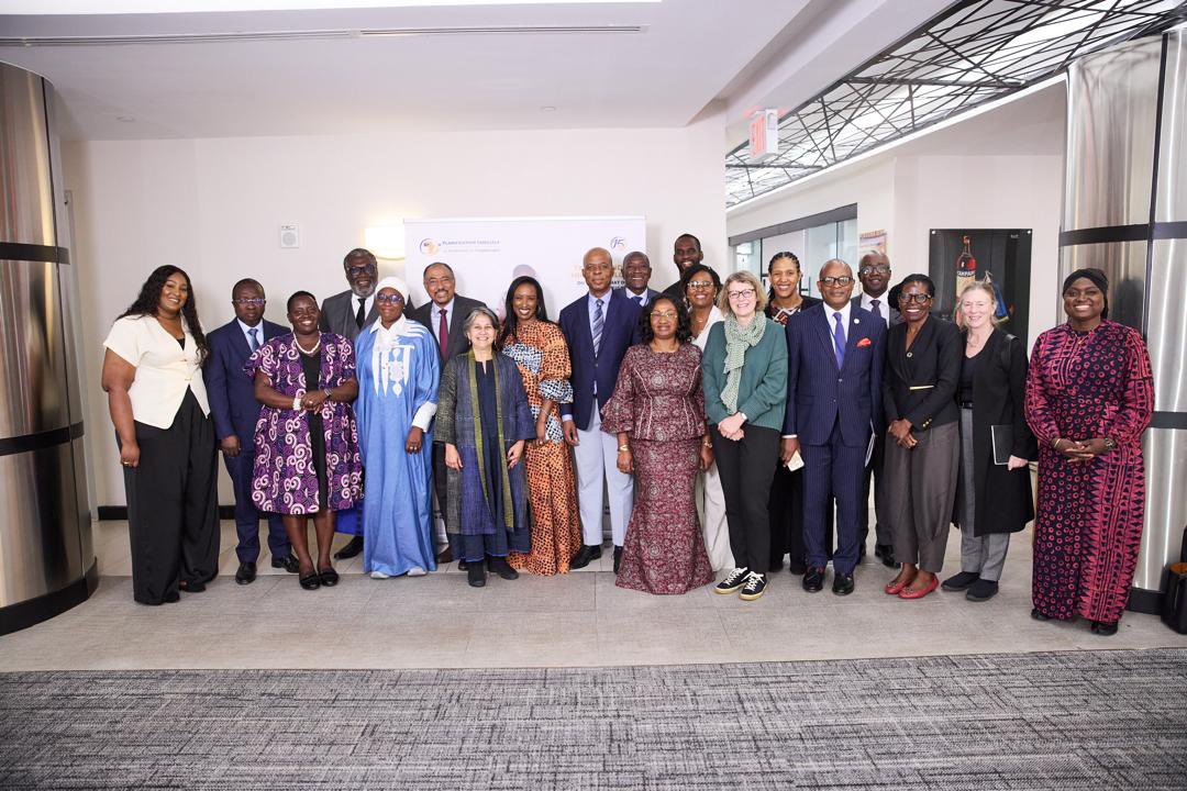 MichelSidibe's tweet photo. À New York, le Partenariat de #Ouagadougou a réuni ministres, institutions africaines et partenaires autour d’un enjeu décisif : préserver les acquis de la planification familiale dans un contexte de transition du financement.

Quand les financements évoluent, le leadership politique doit avancer : mobiliser davantage de ressources nationales, mieux les utiliser et transformer les engagements en actions. Pour que chaque femme puisse choisir son avenir. #PartenariatDeOuagadougou @MissBa @amma_twumamoah @Pierre_DIMBA @djoudalbaye @mshpguinee