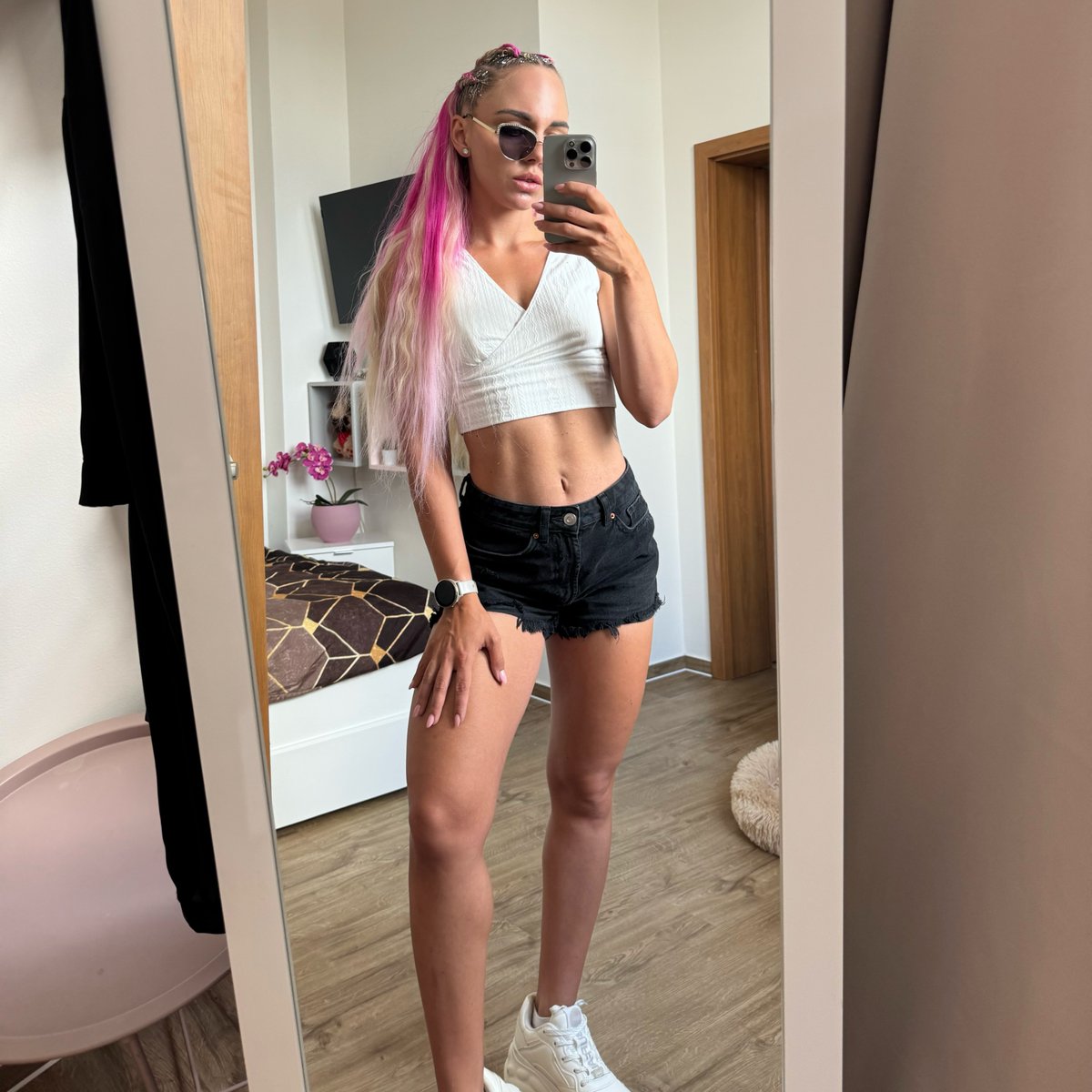 frankse180's tweet photo. Jen růžová to může být. https://t.co/WWlsFF0q3j