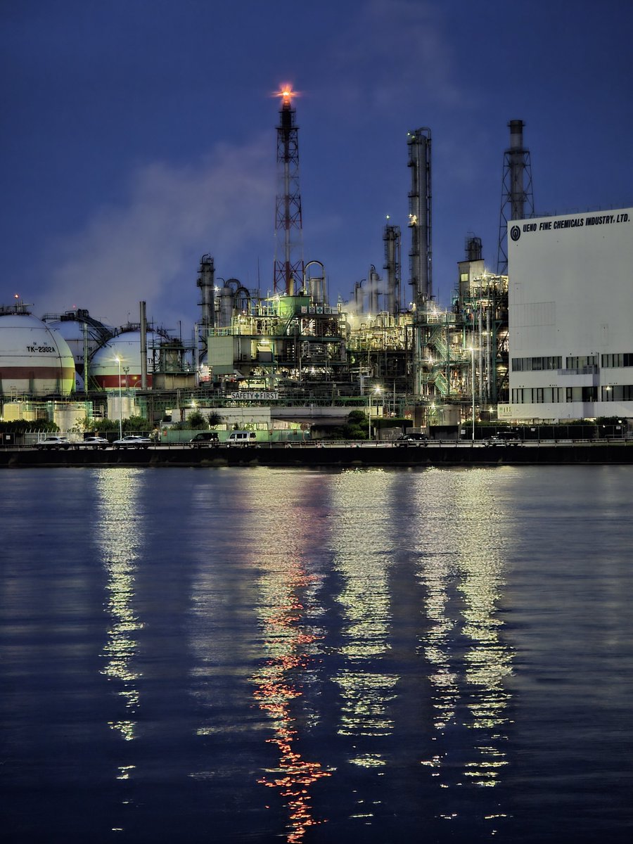 hotelbl's tweet photo. 朝ラン de 桑名百景⁡
⁡9月27日AM5:35気温23.9℃ 20km⁡
⁡⁡
ザ・28時間マラソン(四日市徹夜踊りの祭典「よんてつ」)
⁡
頭おかしい友達の1人が始めた28時間マラソン。立ち上げ当初から参加してるけど変な人ばかり集まってて笑けて来る😅

⁡ #桑名  #三重観光  #ランニング  #桑名百景 https://t.co/Yq4rS34Lga