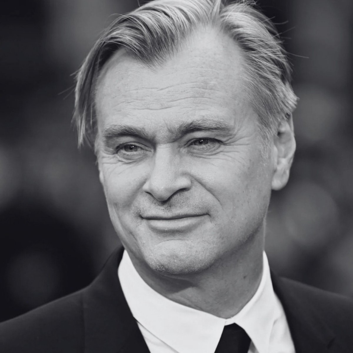 CartoonsOTSun's tweet photo. Me informan que Christopher Nolan no resistió. https://t.co/nZoOOfQlkU
