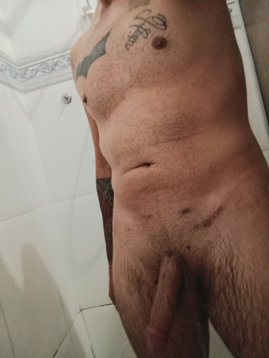 Johny03i's tweet photo. Hora do banho 
#PINTOSAWARDS 
#PINTOSAWARDSㅤㅤ 
#PINTOAWARDSㅤㅤ 
#PINTOAWARDㅤㅤㅤ 
#PINTOSAWARDSㅤ 
#BUCETÃOAWARDS 
#BUNDAAWARDSㅤ 
#PEITOSWARDSㅤ https://t.co/I0rt3hFY5X
